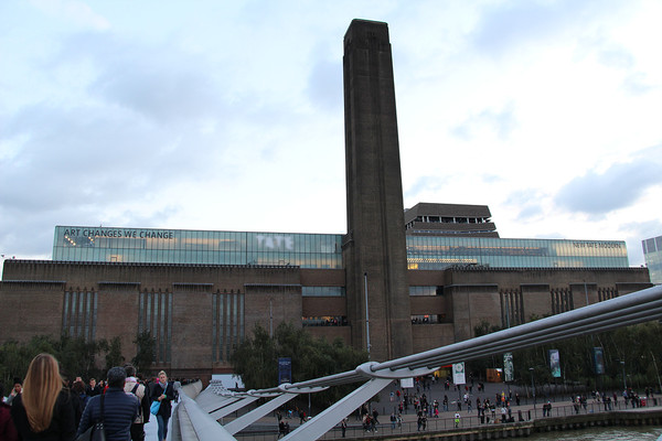 세계 3대 미술관 중 하나인 런던의 테이트모던 미술관